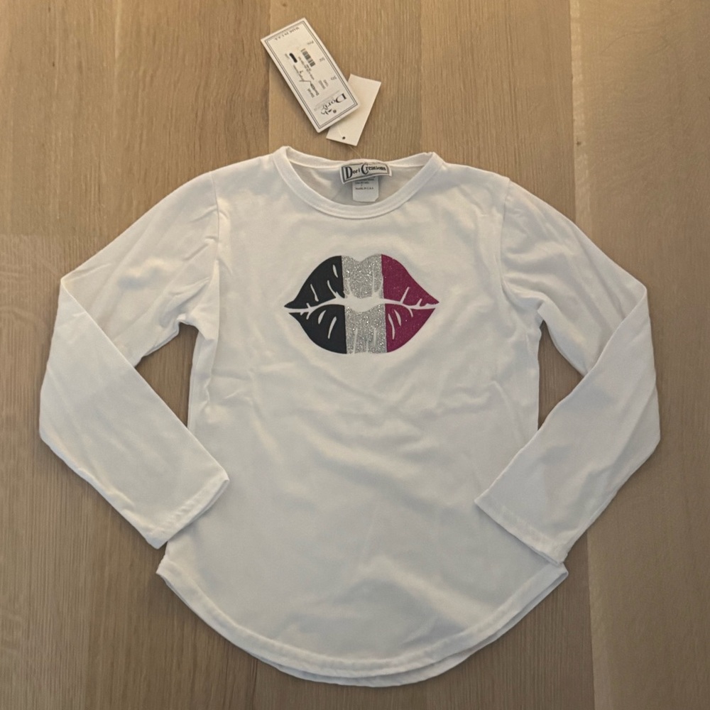 NWT DORI CREATIONS Girls Shimmering Lips Top Tee - Size 7 years